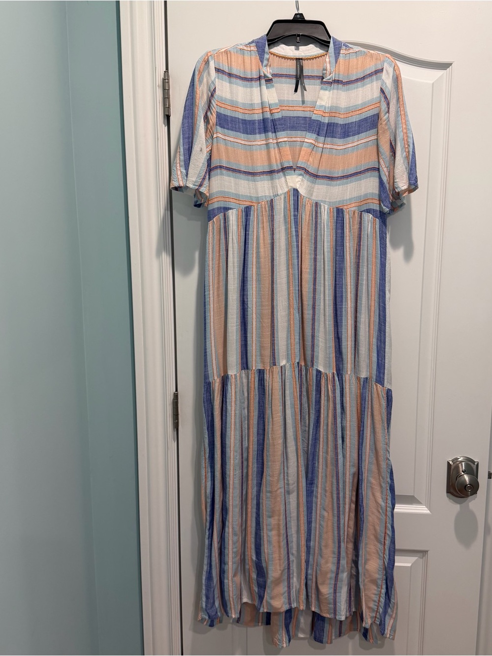 Anthropologie The Kallie Flowy Maxi Dress Striped Size XXS Blue White Peach